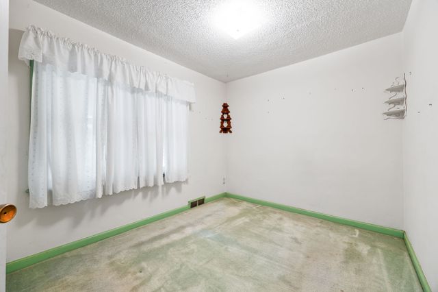 1002 Carroll Avenue, Ames, IA 50010