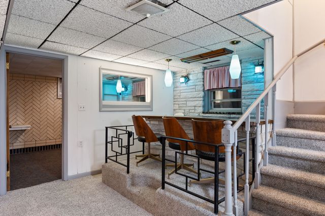 1002 Carroll Avenue, Ames, IA 50010