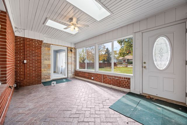 1002 Carroll Avenue, Ames, IA 50010