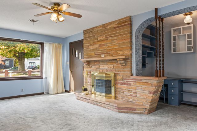 1002 Carroll Avenue, Ames, IA 50010