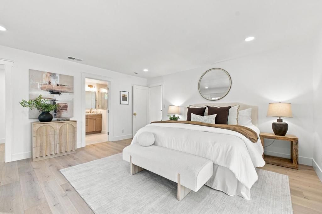Image 21 of property listing at 1596 Mckendrie Street, San Jose, CA 95126