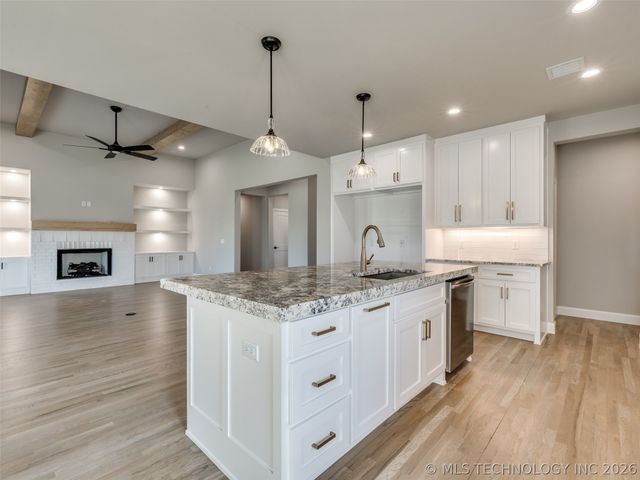 17826 S 48th East Avenue, Bixby, OK 74008