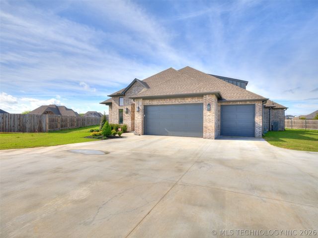 17826 S 48th East Avenue, Bixby, OK 74008