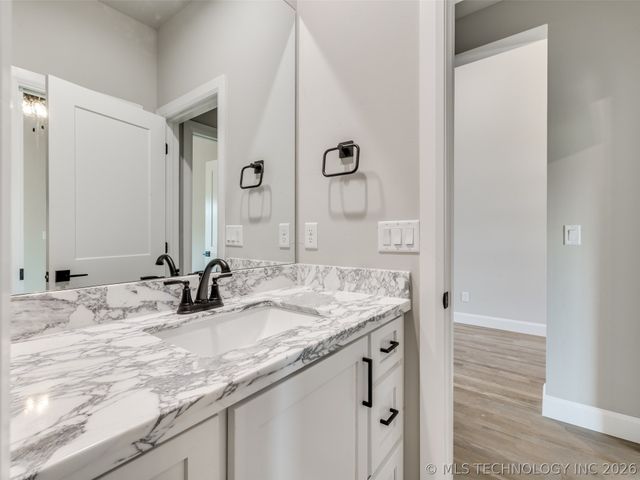 17826 S 48th East Avenue, Bixby, OK 74008
