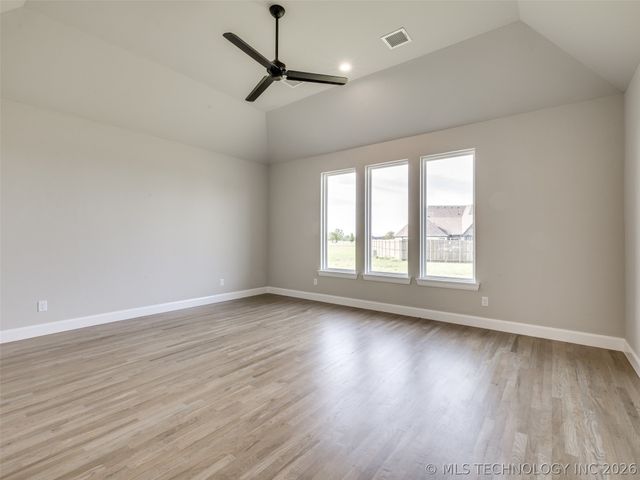 17826 S 48th East Avenue, Bixby, OK 74008