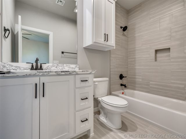 17826 S 48th East Avenue, Bixby, OK 74008
