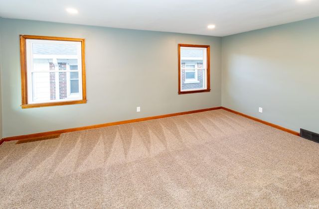 2119 E Virginia Street, Evansville, IN 47711