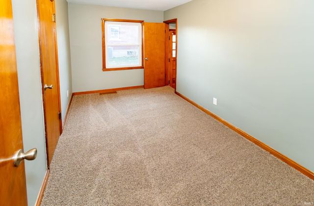 2119 E Virginia Street, Evansville, IN 47711