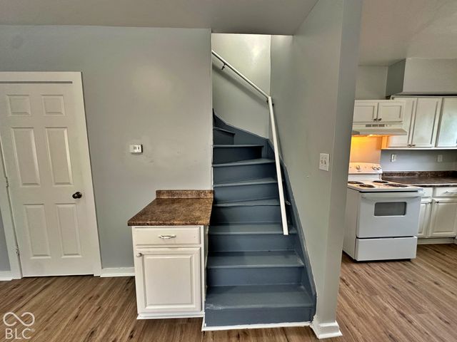 2009 Westview Drive, Indianapolis, IN 46221