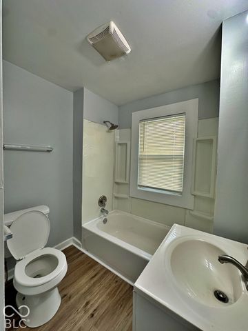 2009 Westview Drive, Indianapolis, IN 46221
