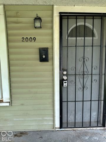 2009 Westview Drive, Indianapolis, IN 46221