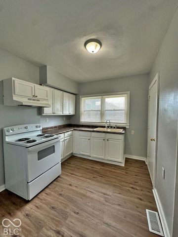 2009 Westview Drive, Indianapolis, IN 46221