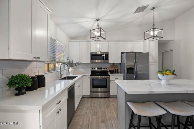 928 E HOPE Street, Mesa, AZ 85203