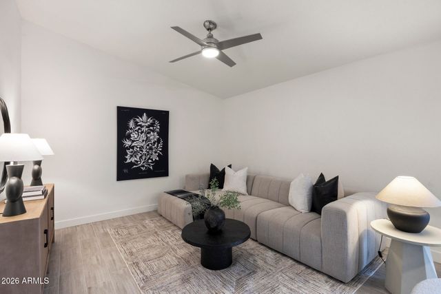928 E HOPE Street, Mesa, AZ 85203