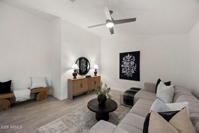 928 E HOPE Street, Mesa, AZ 85203