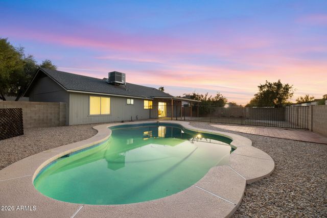 928 E HOPE Street, Mesa, AZ 85203