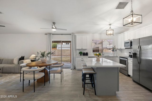 928 E HOPE Street, Mesa, AZ 85203