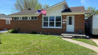 23311 Panama Avenue, Warren, MI 48091