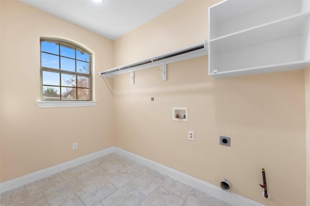 225 Kalmer St Street, Pasadena, TX 77502