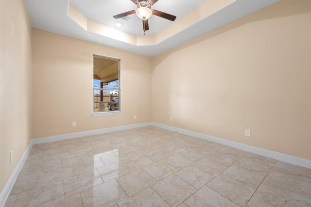 225 Kalmer St Street, Pasadena, TX 77502