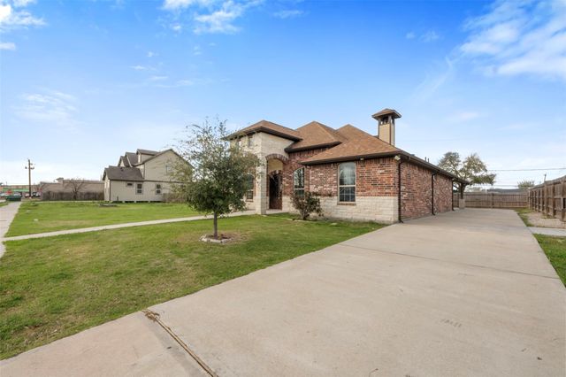 225 Kalmer St Street, Pasadena, TX 77502