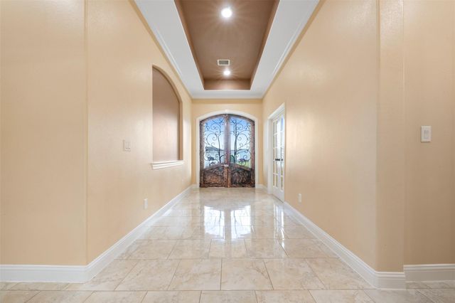 225 Kalmer St Street, Pasadena, TX 77502