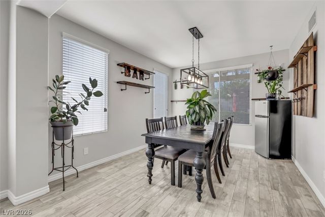 1124 Dover Glen Drive, North Las Vegas, NV 89031