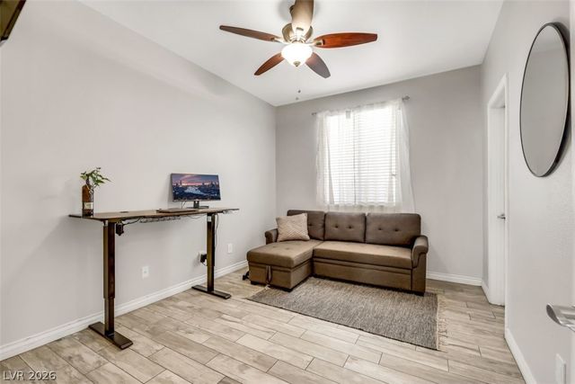 1124 Dover Glen Drive, North Las Vegas, NV 89031