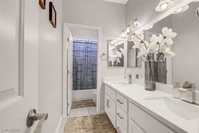 1124 Dover Glen Drive, North Las Vegas, NV 89031