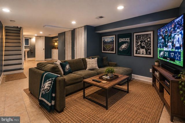 104 E PASTORIUS ST, Philadelphia, PA 19144