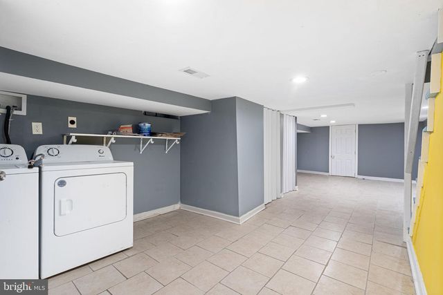 104 E PASTORIUS ST, Philadelphia, PA 19144