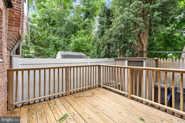 104 E PASTORIUS ST, Philadelphia, PA 19144