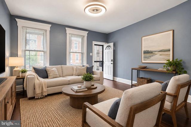 104 E PASTORIUS ST, Philadelphia, PA 19144