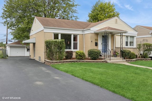 1922 Mayfair Avenue, Westchester, IL 60154