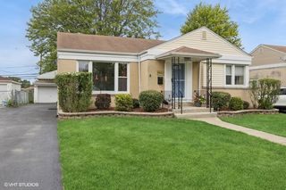 1922 Mayfair Avenue, Westchester, IL 60154