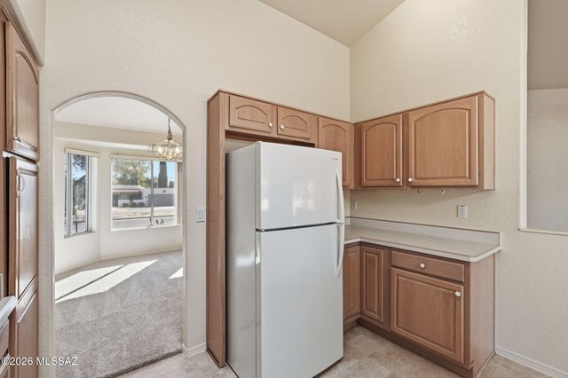 925 N Abrego Drive, Green Valley, AZ 85614