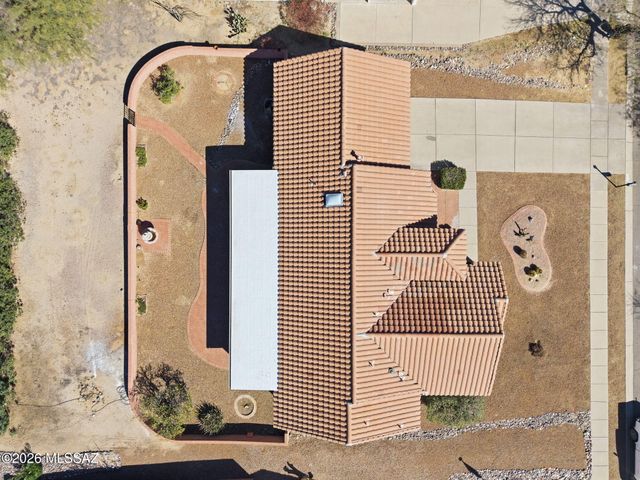 925 N Abrego Drive, Green Valley, AZ 85614