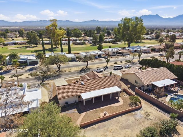 925 N Abrego Drive, Green Valley, AZ 85614
