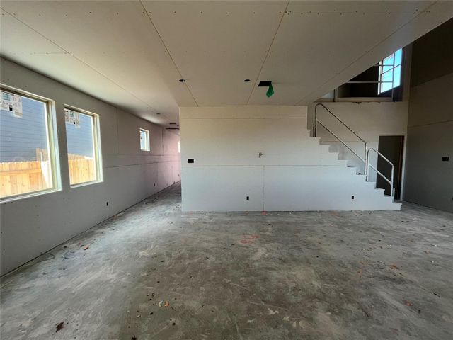 132 Clover BND, Liberty Hill, TX 78642