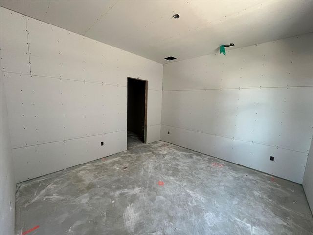 132 Clover BND, Liberty Hill, TX 78642