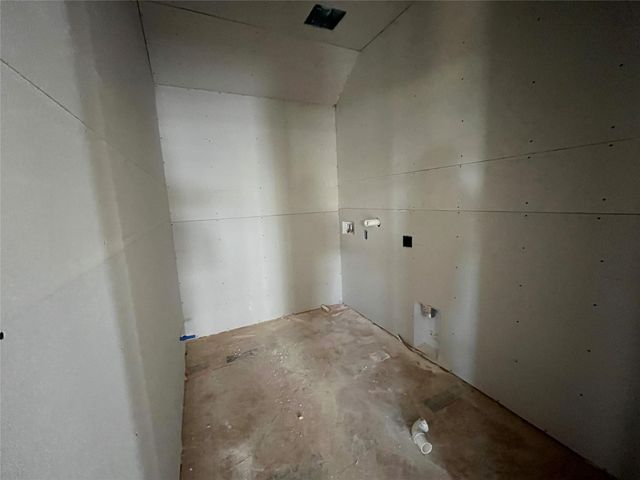 132 Clover BND, Liberty Hill, TX 78642