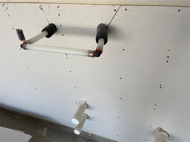 132 Clover BND, Liberty Hill, TX 78642