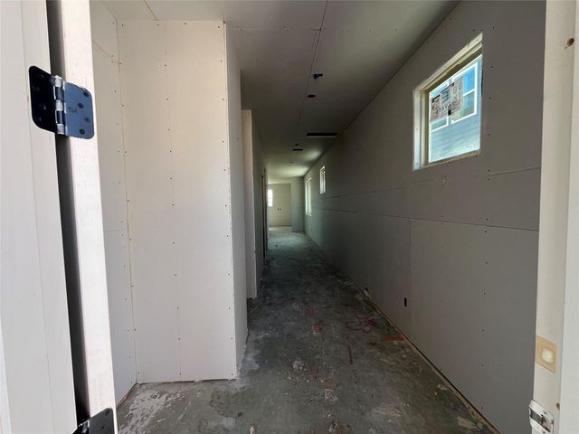 132 Clover BND, Liberty Hill, TX 78642