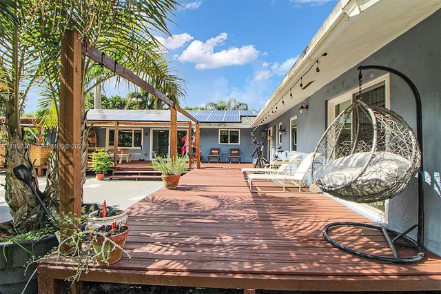 37225 SW 214th Ave, Homestead, FL 33034