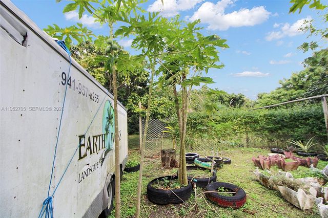 37225 SW 214th Ave, Homestead, FL 33034