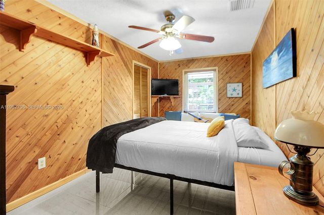 37225 SW 214th Ave, Homestead, FL 33034