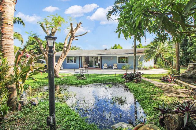 37225 SW 214th Ave, Homestead, FL 33034