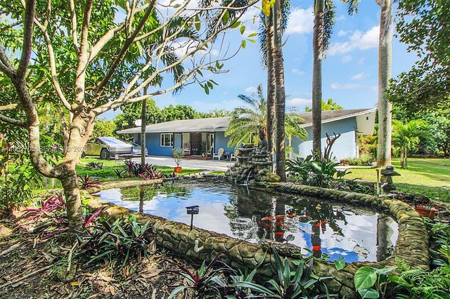 37225 SW 214th Ave, Homestead, FL 33034