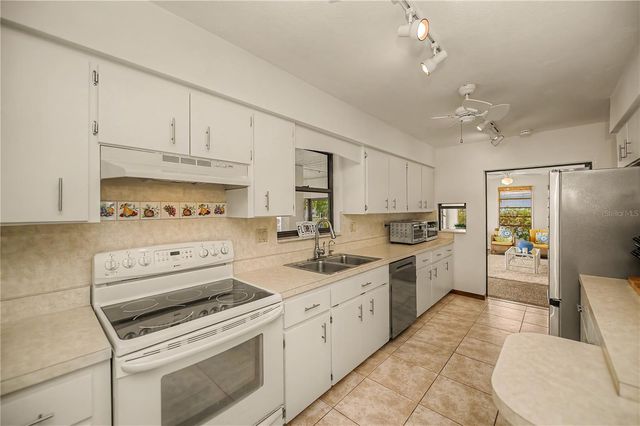 520 BOARDMAN DRIVE, Punta Gorda, FL 33950