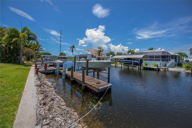 520 BOARDMAN DRIVE, Punta Gorda, FL 33950